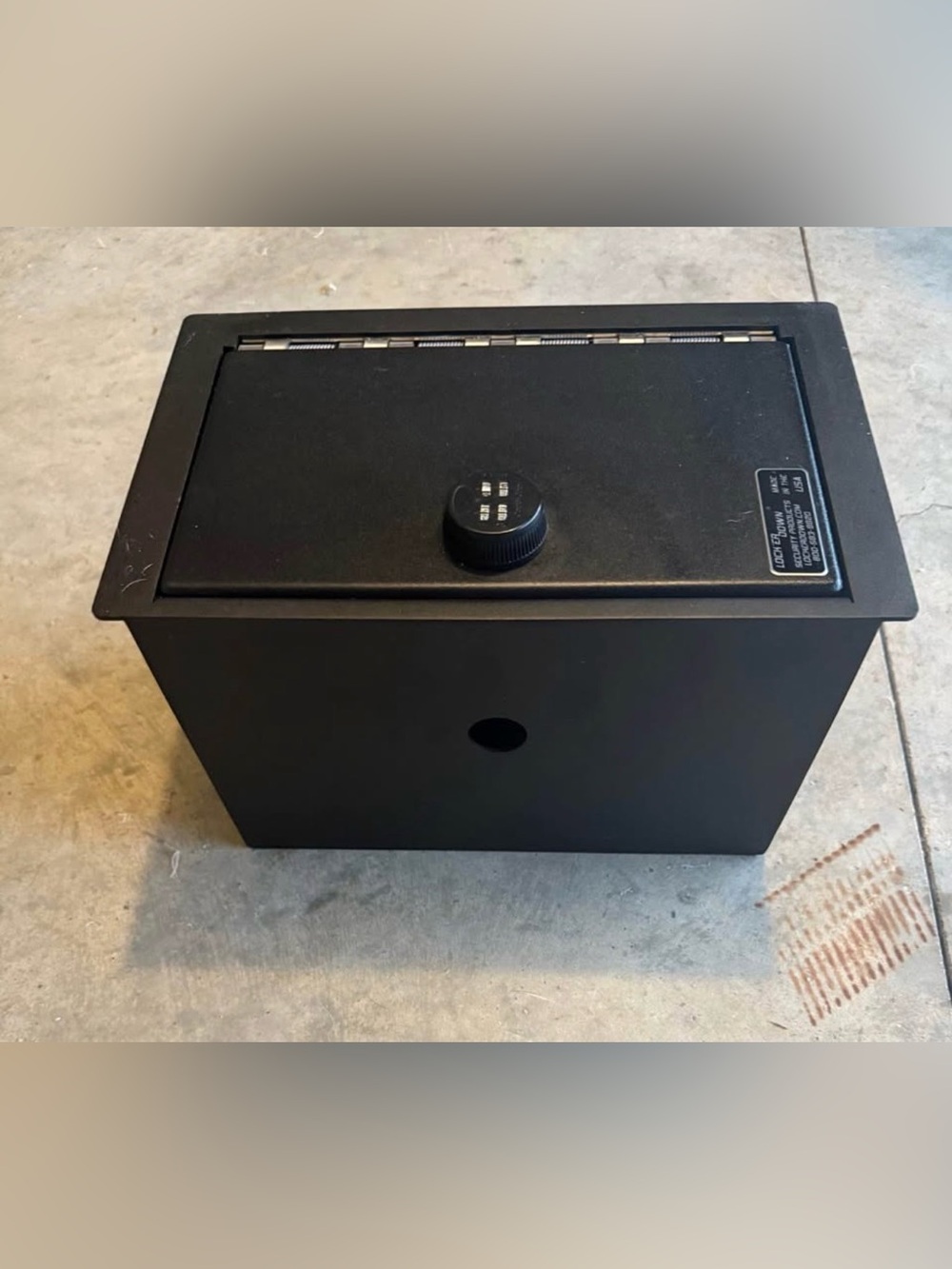 Lock’er Down Center Console Safe (14-18 GMC Sierra/Silverado